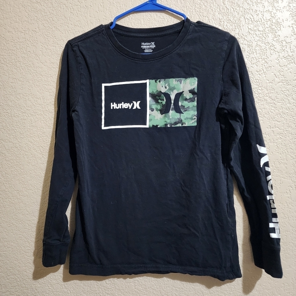 Hurley Long Sleeve Black shirt with camo logo Size L
